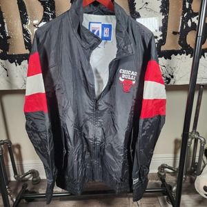 Vintage Logo 7 Chicago Bulls Men's Sz XL Windbreaker Jacket
